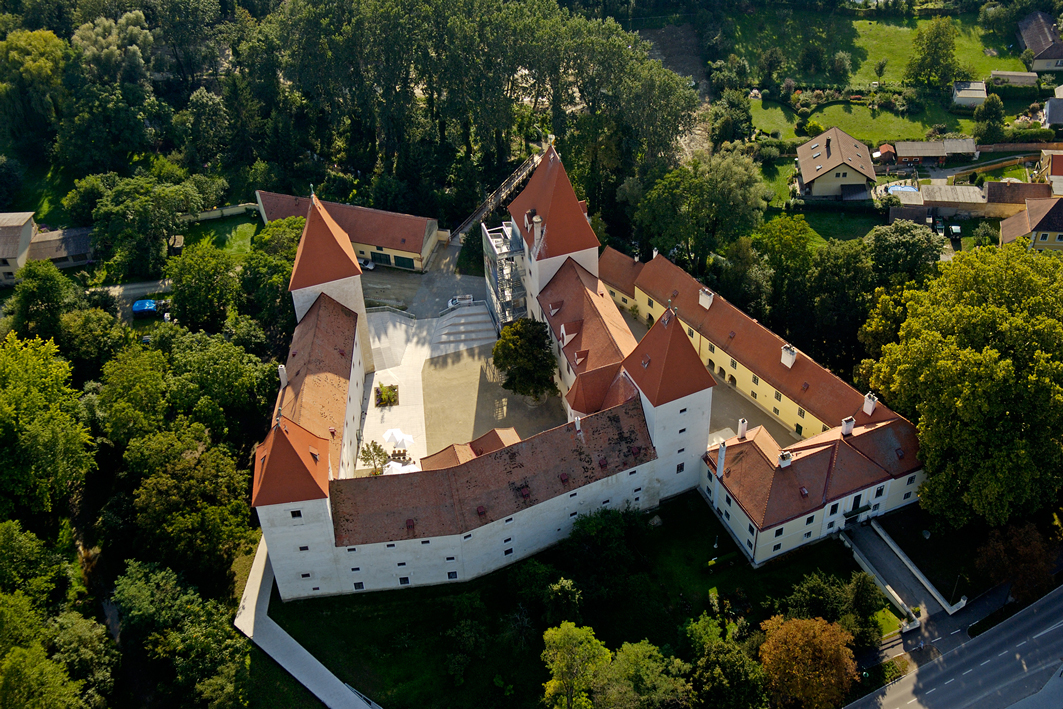 Schloss Orth