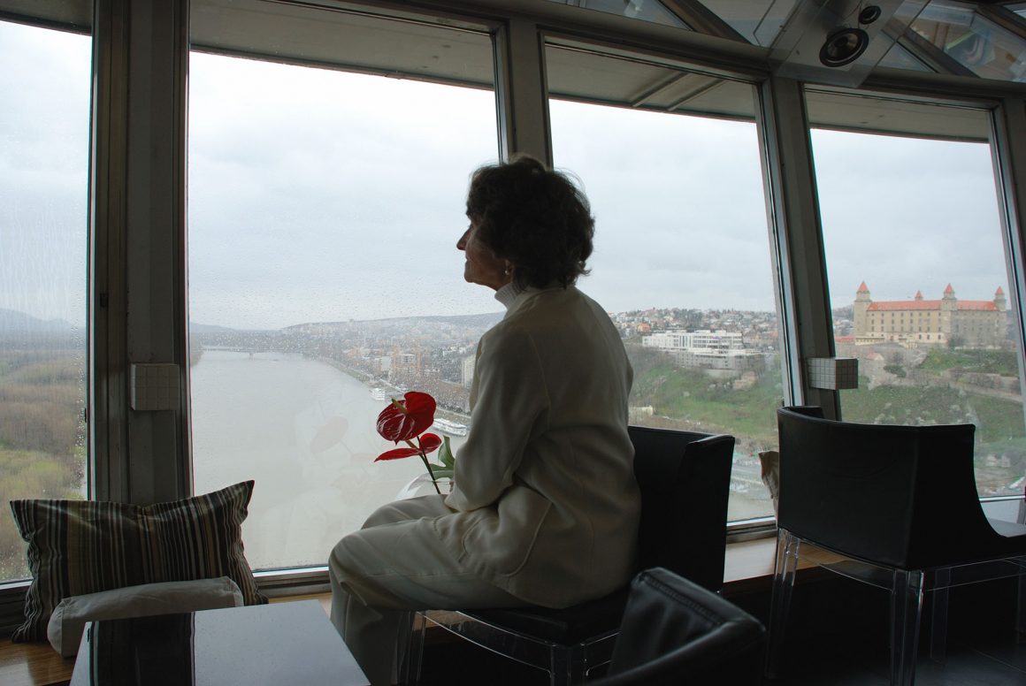 NOVÝ MOST – von Isa Rosenberger